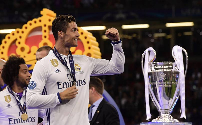 Fami通周销榜：《马里奥赛车：世界》三连冠