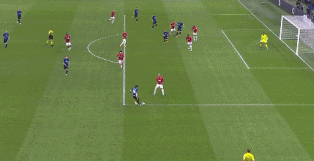 周琦9+10曾凡博5分 北京客场不敌深圳