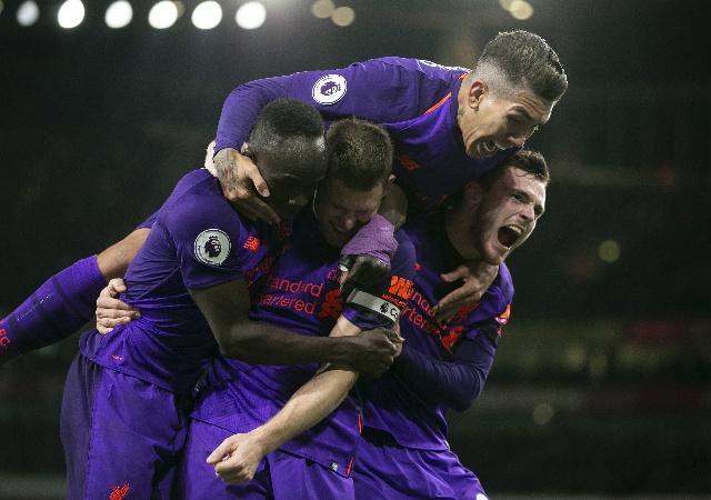 周琦眼睛出现不适，赵继伟赛季首秀完美