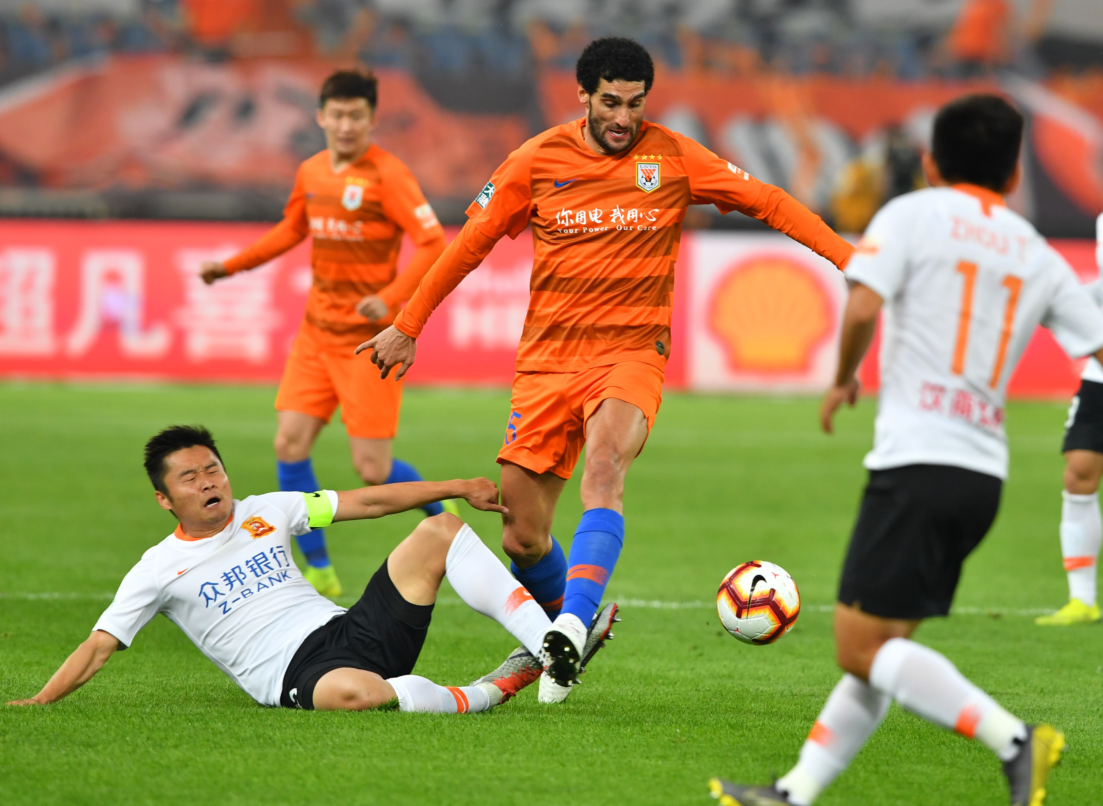 LCK内战再现超慢速运营局！20分钟0-0一次失误结束