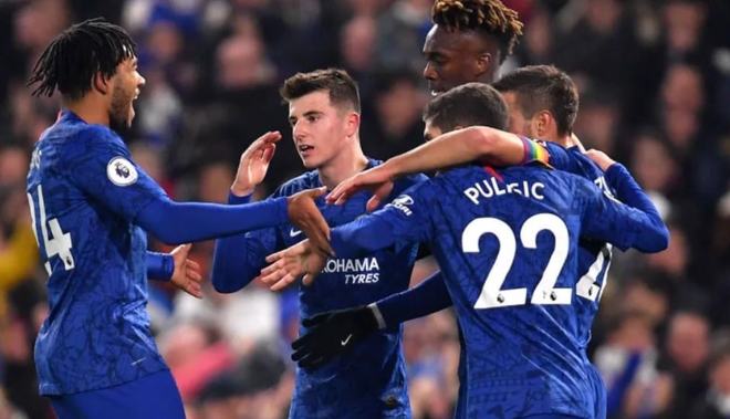 北京控股主场险胜 终结四连败