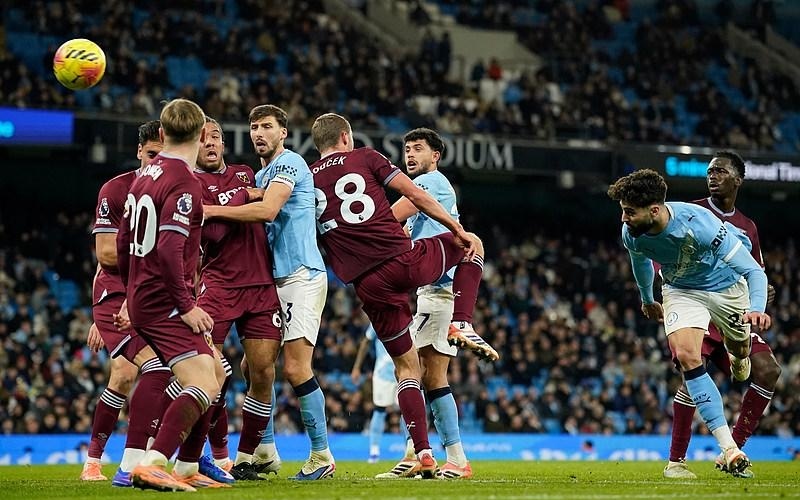 欧预赛惨案！法国14-0创队史纪录